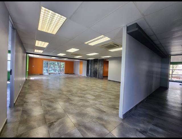 268M² OFFICE TO LET IN VORNA VALLEY